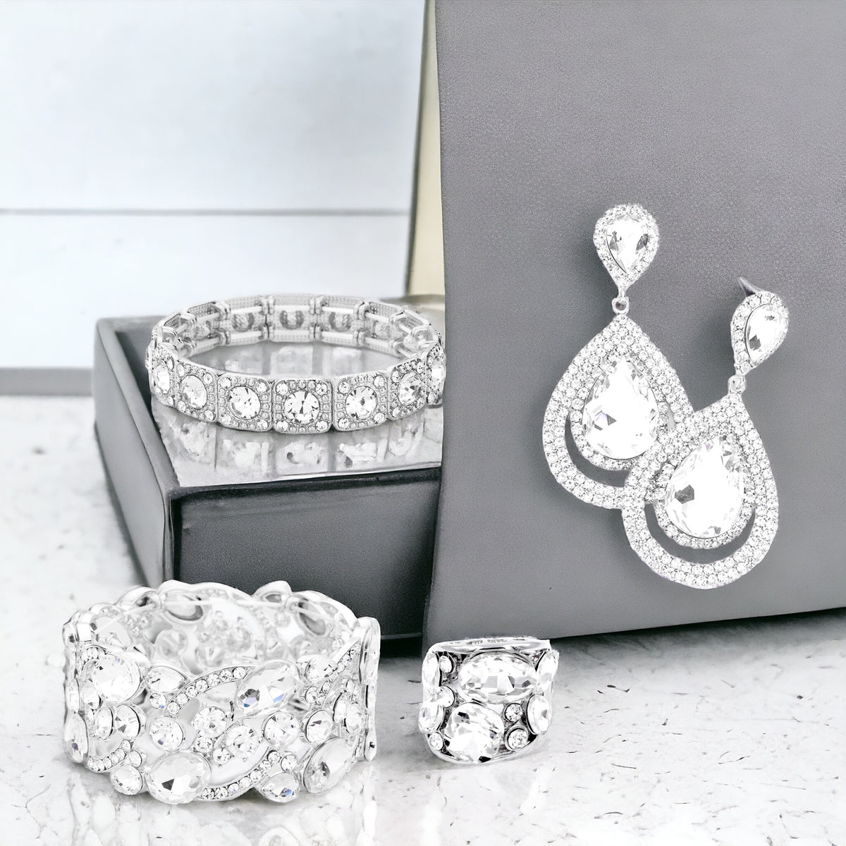 CELINE - clear silver 5 piece rhinestone jewelry set
