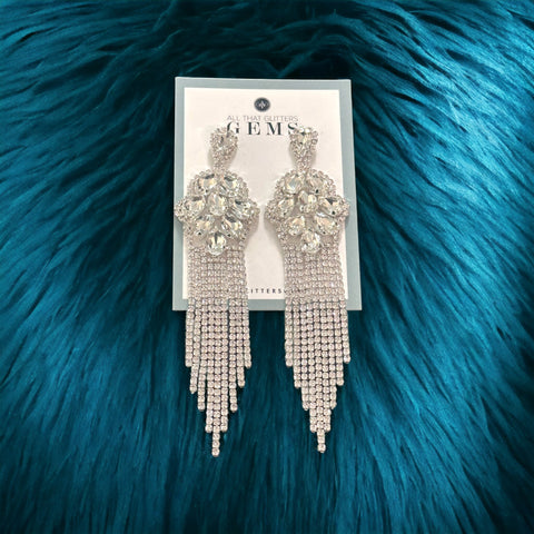 Aaliyah - clear silver dangle rhinestone earrings